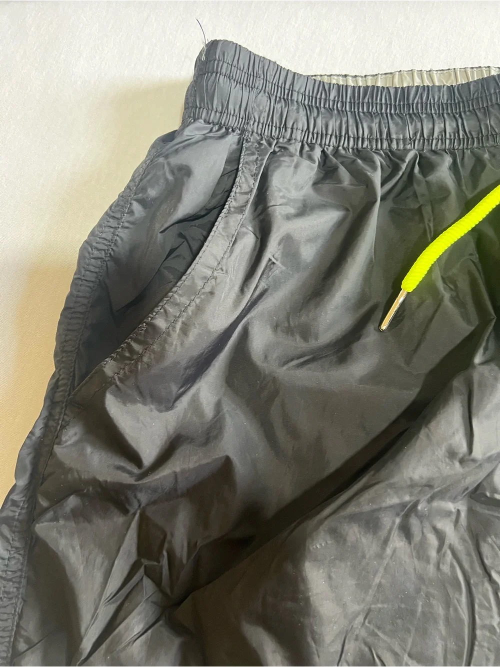 Desmiit lightweight black
